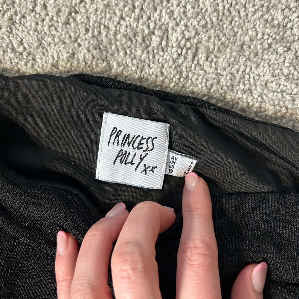 Black Off-Shoulder Top - Picture 4 of 4